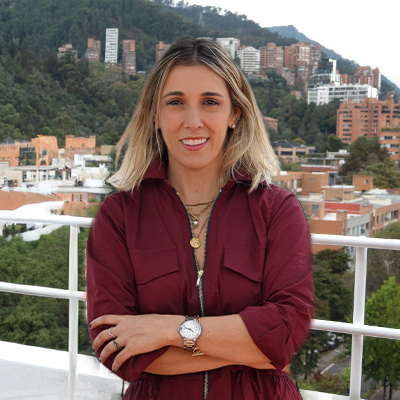 María A. Pava